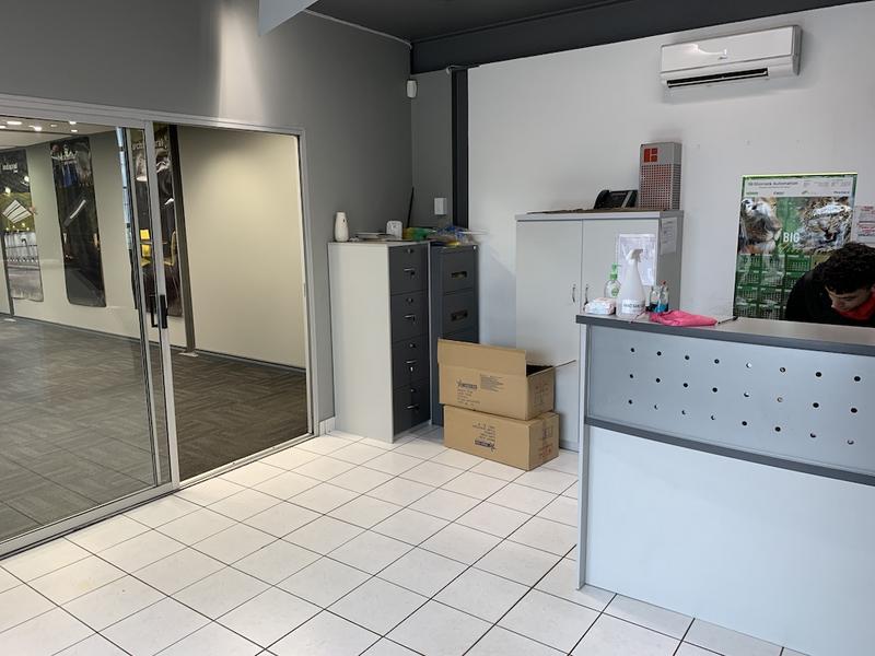 To Let Commercial Property for Rent in Paarden Eiland Western Cape